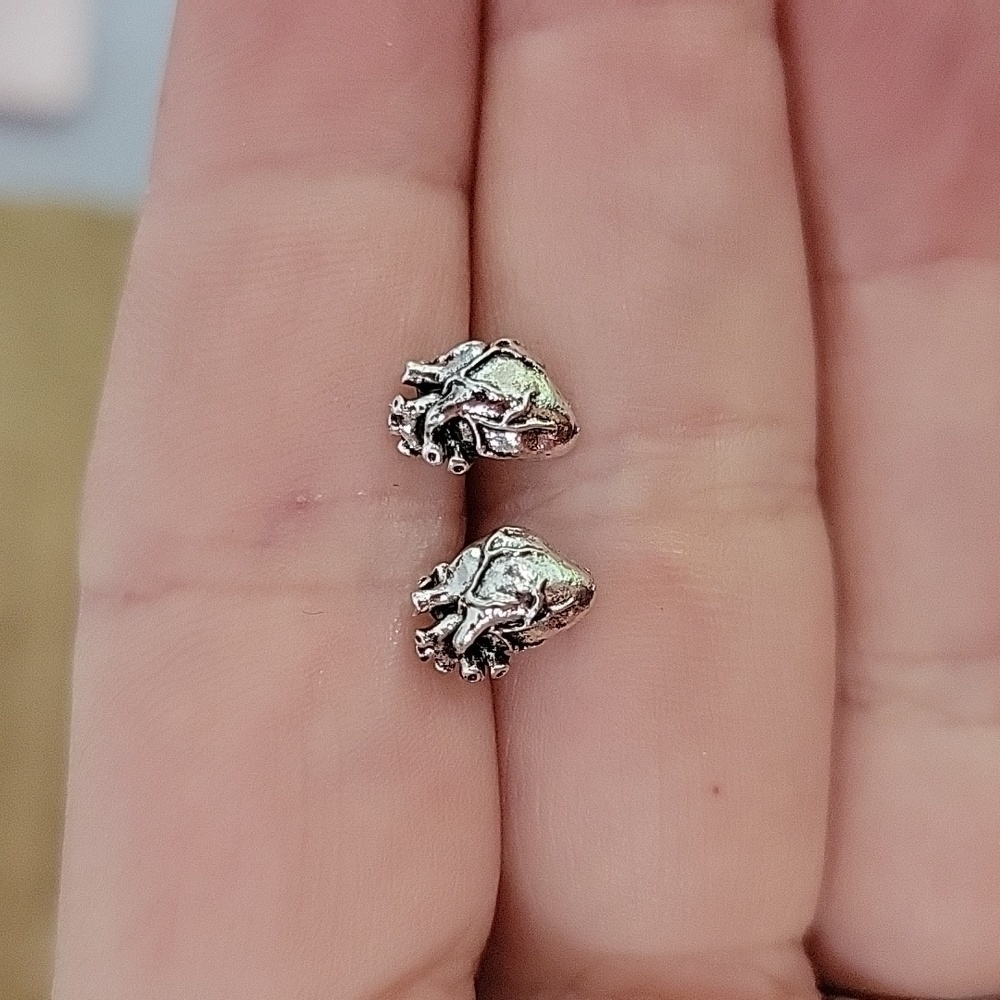 🔥LAST PAIR🔥 Anatomical Heart Stud Earrings, Unisex